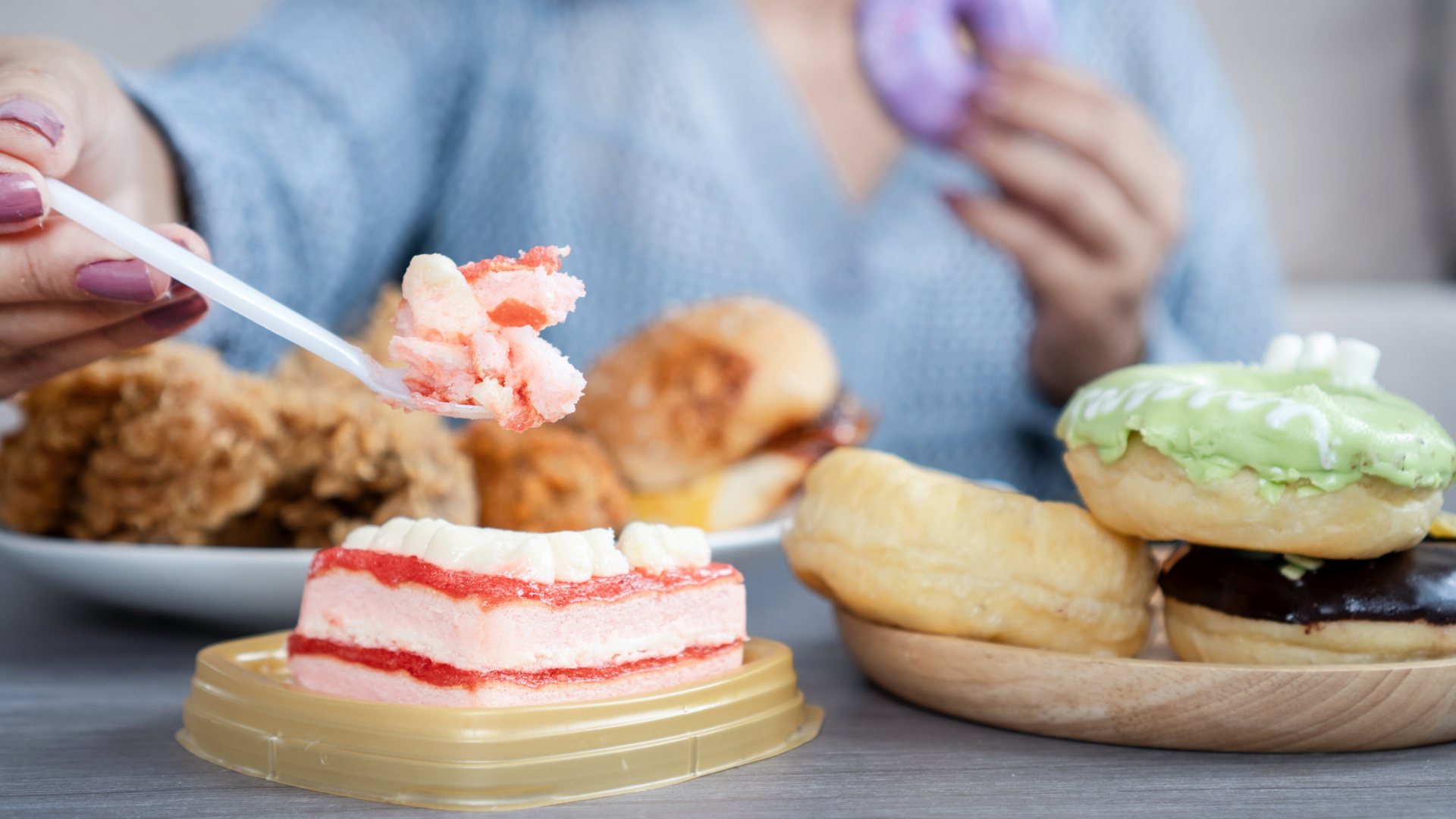 Loskomen van emotioneel eten: Hoe mindfulness kan helpen